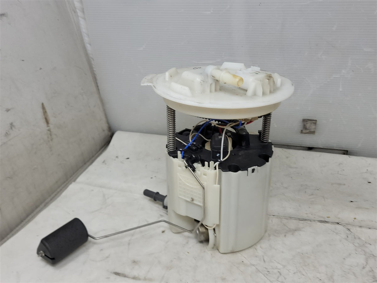 Used OEM 2010-2015 CAMARO FUEL PUMP ASSEMBLY 6 2L IN TANK 72K MILES, actual item photo 4