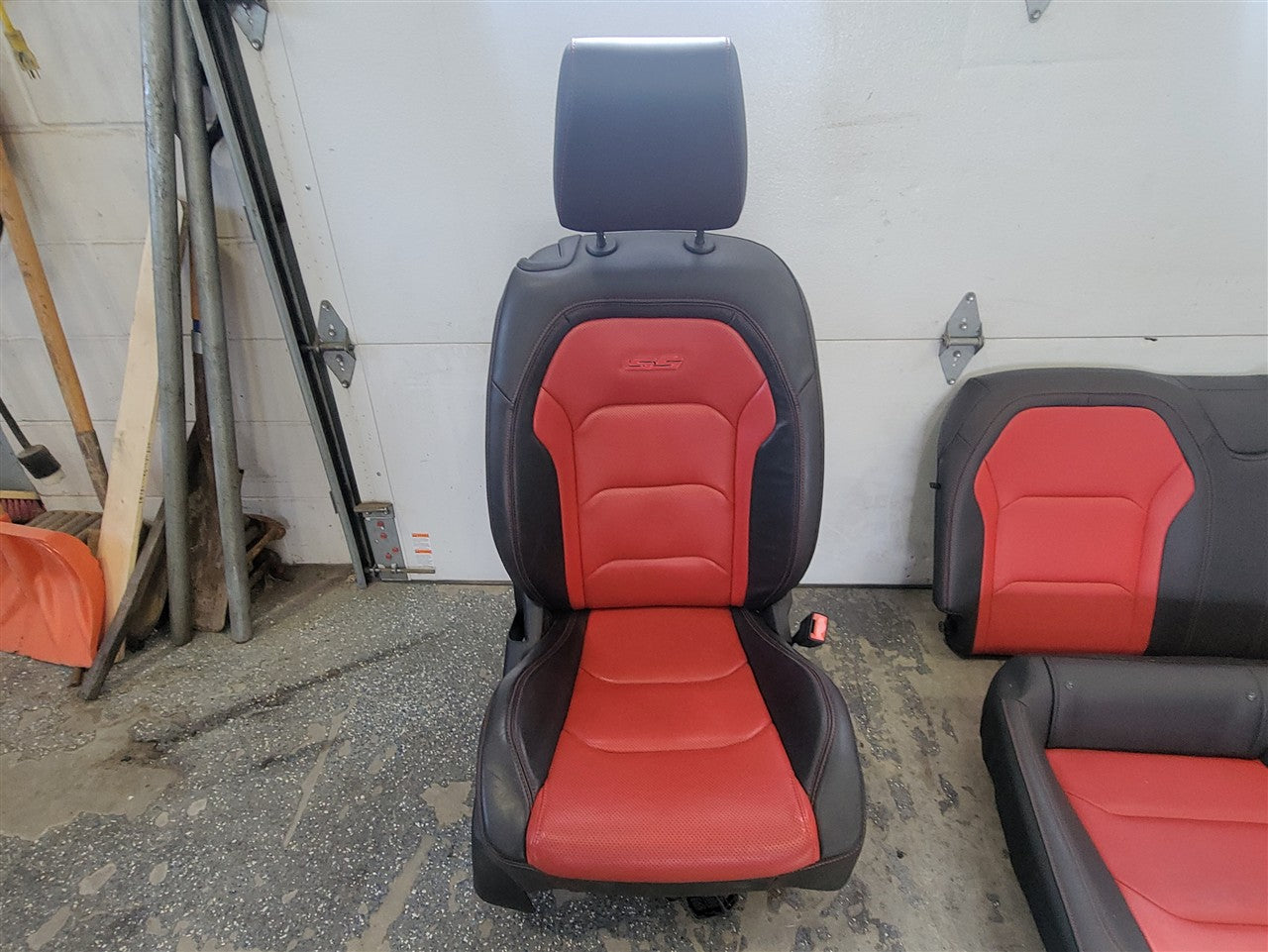 Used OEM 2016 CAMARO FRONT AND REAR SEATS CENTER CONSOLE DOOR PANELS, actual item photo 8