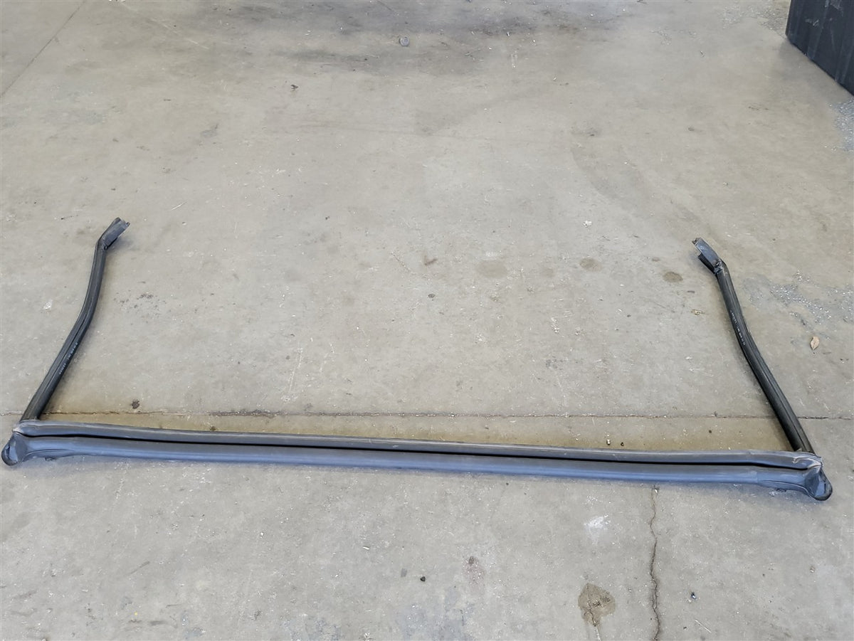 Used OEM 2005-2013 CORVETTE C6 OEM FRONT WINDSHIELD WEATHERSTRIP, actual item photo 6