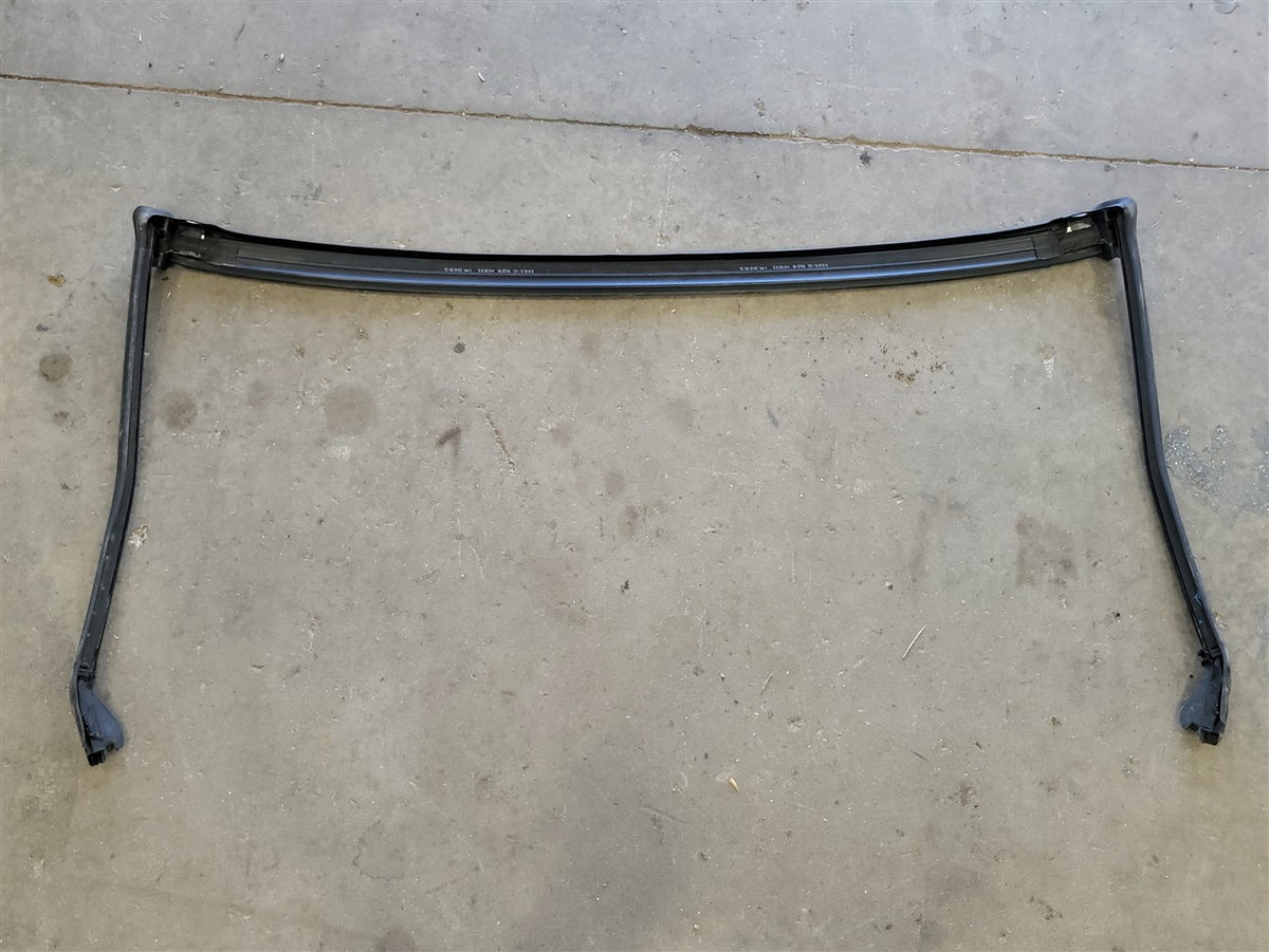 Used OEM 2005-2013 CORVETTE C6 OEM FRONT WINDSHIELD WEATHERSTRIP, actual item photo 10