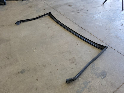 Used OEM 2005-2013 CORVETTE C6 OEM FRONT WINDSHIELD WEATHERSTRIP, actual item photo 12