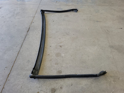 Used OEM 2005-2013 CORVETTE C6 OEM FRONT WINDSHIELD WEATHERSTRIP, actual item photo 17