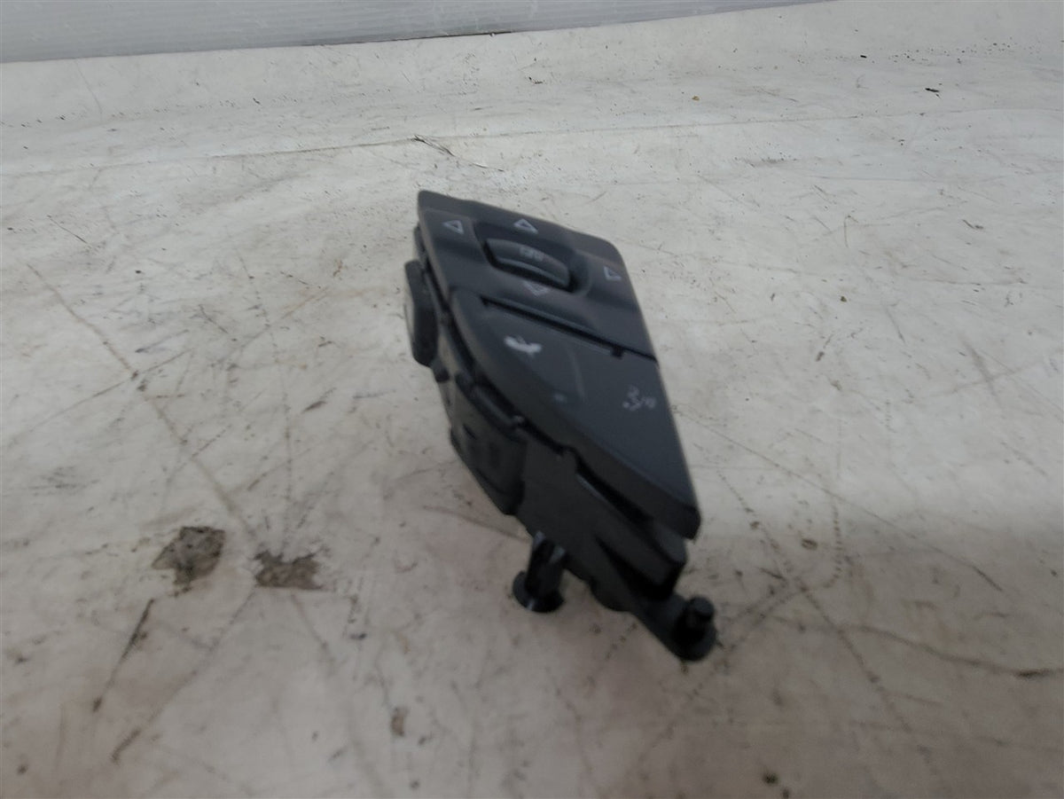 Used OEM 2016-2024 CAMARO 2014-2019 CORVETTE STEERING WHEEL RADIO, actual item photo 4