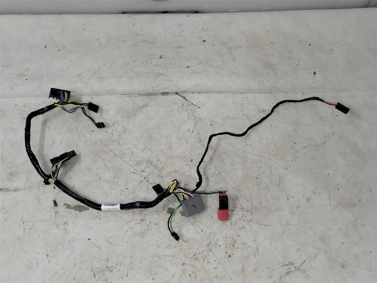 Used OEM 2016-2024 CAMARO STEERING WHEEL HORN AND SWITCHES WIRING, actual item photo 1