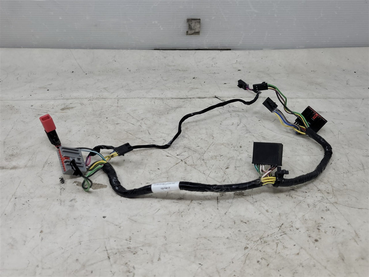 Used OEM 2016-2024 CAMARO STEERING WHEEL HORN AND SWITCHES WIRING, actual item photo 8