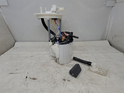 Used OEM 2016-2021 CAMARO 6 2L SS IN TANK FUEL PUMP ASSEMBLY 20K, actual item photo 2