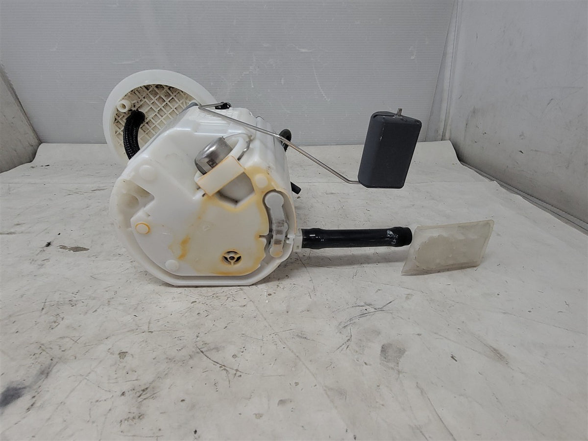 Used OEM 2016-2021 CAMARO 6 2L SS IN TANK FUEL PUMP ASSEMBLY 20K, actual item photo 1