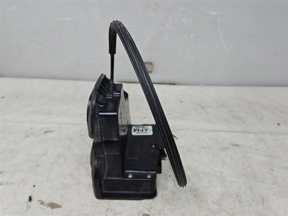 Used OEM 2015 SIERRA FRONT PASSENGER RH DOOR LATCH, actual item photo 4