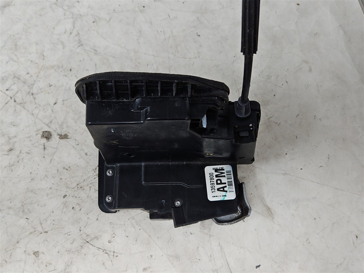 Used OEM 2015 SIERRA FRONT PASSENGER RH DOOR LATCH, actual item photo 7