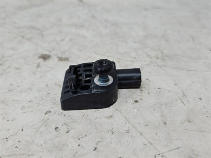 Used OEM 2013-2019 ALLURE ENCORE SILVERADO SIERRA CORVETTE SPARK, actual item photo 1