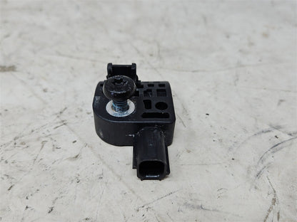 Used OEM 2013-2019 ALLURE ENCORE SILVERADO SIERRA CORVETTE SPARK, actual item photo 4
