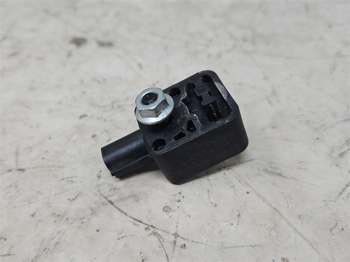 Used OEM 2015 SIERRA SIDE CRASH SENSOR 13578677, actual item photo 3