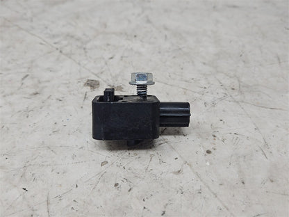 Used OEM 2015 SIERRA SIDE CRASH SENSOR 13578677, actual item photo 1