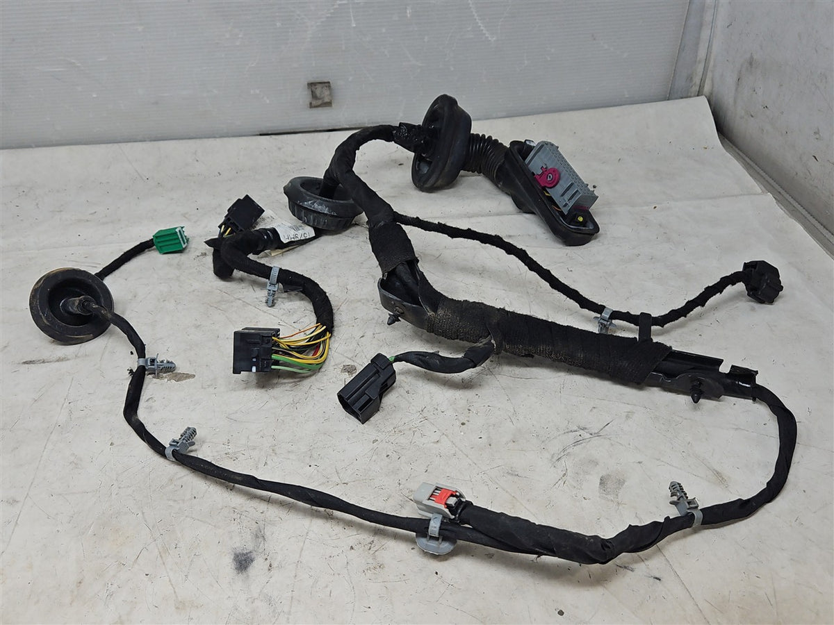Used OEM 2015-2019 SIERRA SILVERADO FRONT RH PASSENGER DOOR WIRE, actual item photo 4