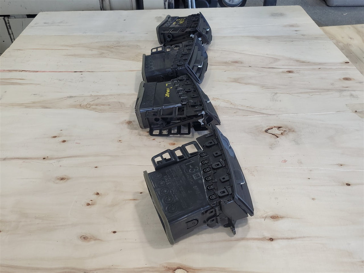 Used OEM 2014-2019 SIERRA SILVERADO SET OF 4 DASH VENTS AC HEAT BLACK, actual item photo 2