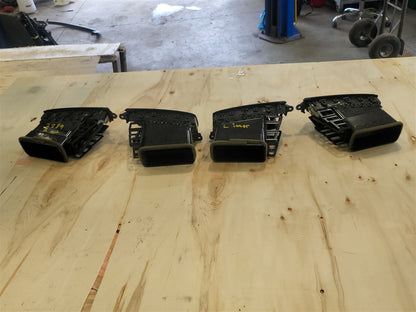 Used OEM 2014-2019 SIERRA SILVERADO SET OF 4 DASH VENTS AC HEAT BLACK, actual item photo 4
