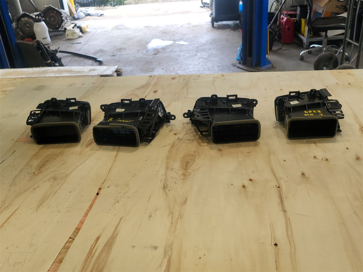 Used OEM 2014-2019 SIERRA SILVERADO SET OF 4 DASH VENTS AC HEAT BLACK, actual item photo 11