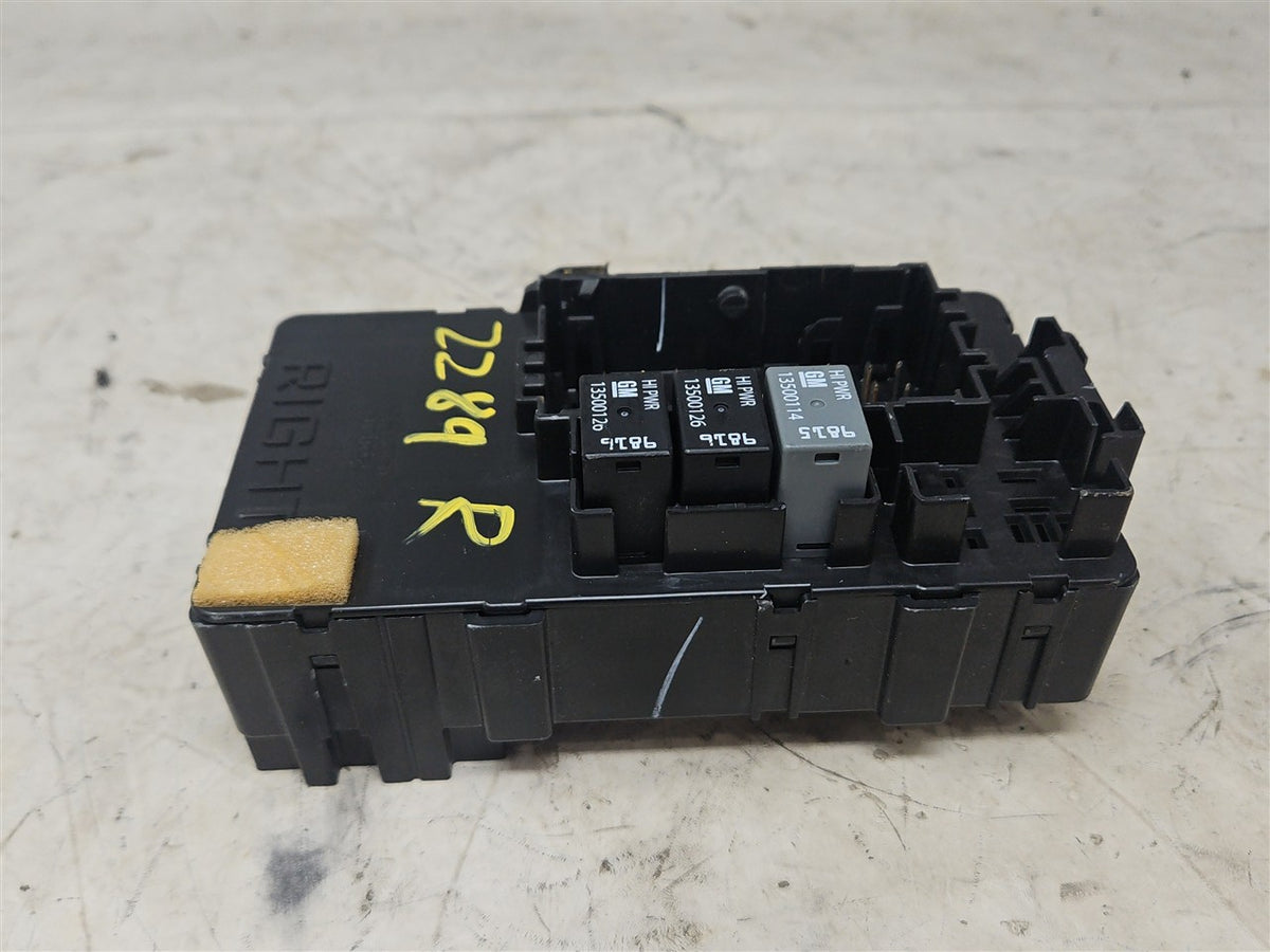 Used OEM 2014-2019 SIERRA SILVERADO CABIN FUSE BOX RH PASSENGER DASH, actual item photo 6