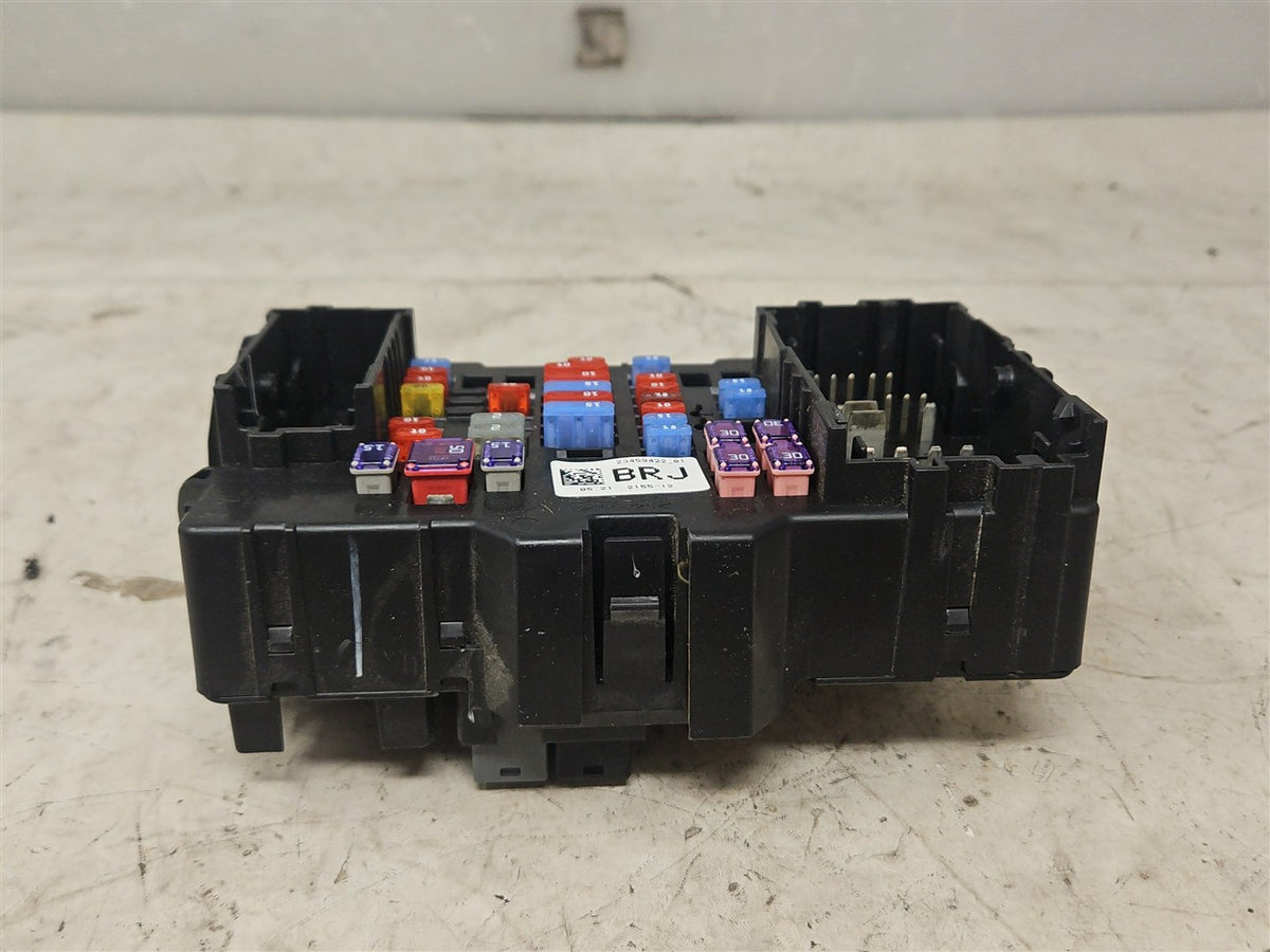 Used OEM 2014-2019 SIERRA SILVERADO CABIN FUSE BOX LH DRIVER DASH, actual item photo 1