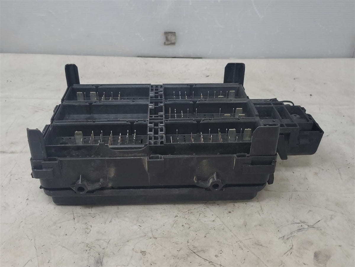 Used OEM 2014-2017 SIERRA SILVERADO ENGINE BAY FUSE BOX WITH LID, actual item photo 14