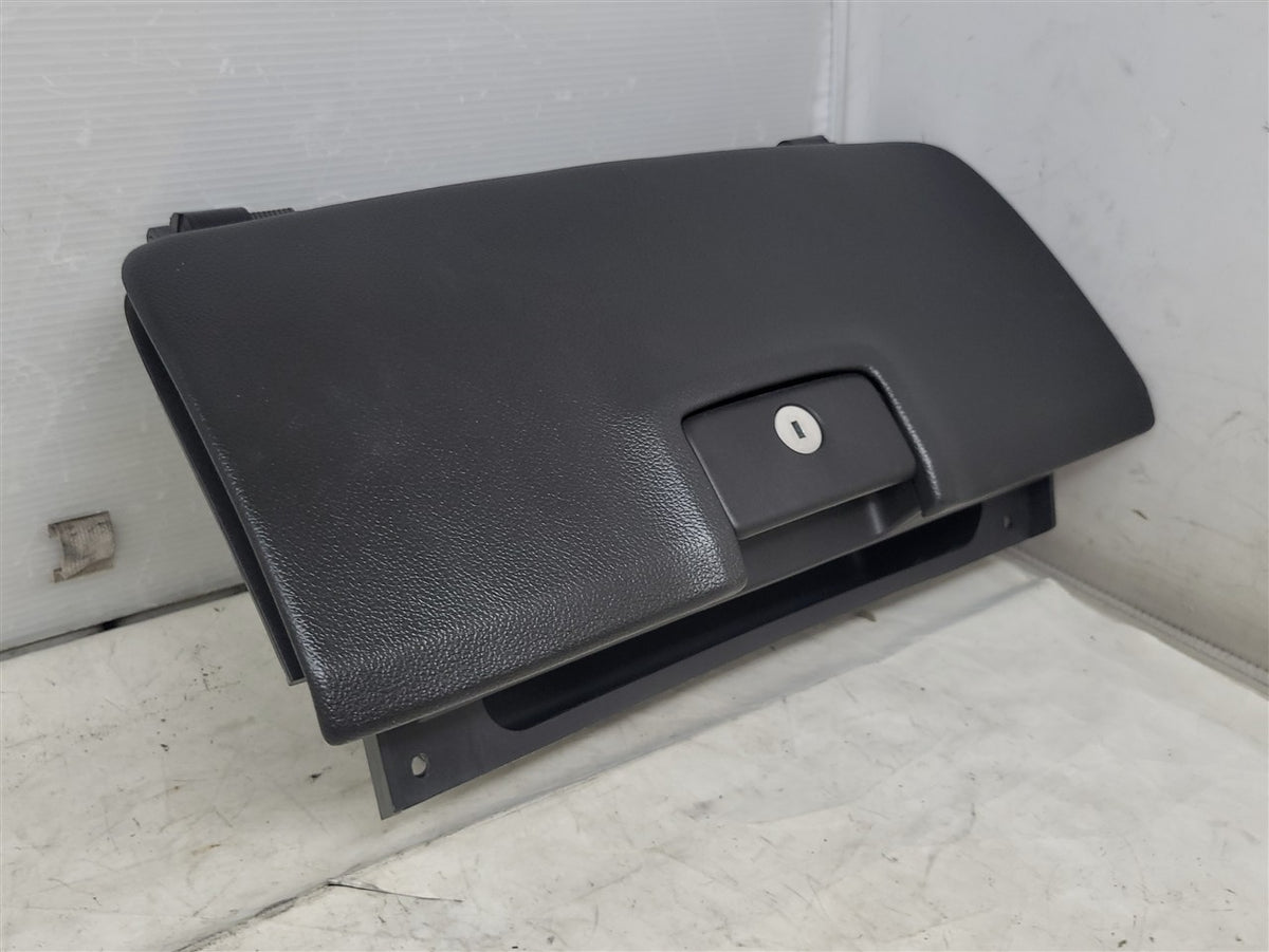 Used OEM 2014-2019 SIERRA SILVERADO UPPER GLOVE BOX BLACK 23115091, actual item photo 4