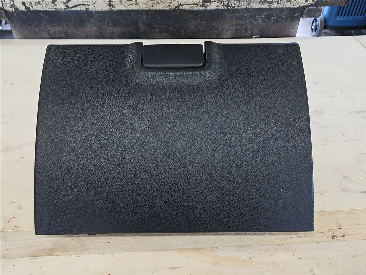 Used OEM 2014-2019 SIERRA SILVERADO LOWER GLOVE BOX BLACK 22972489, actual item photo 1