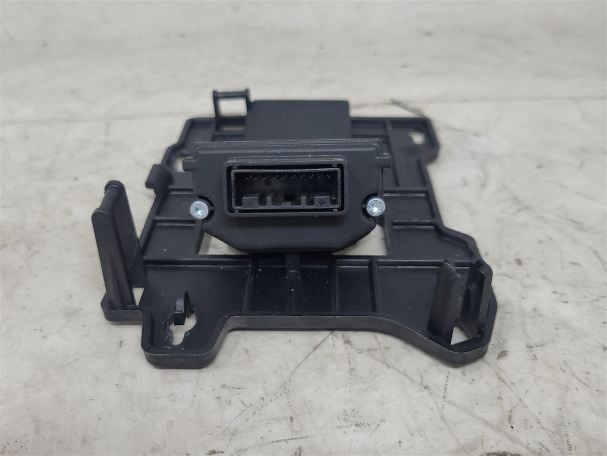 Used OEM 2014-2018 SIERRA SILVERADO CANYON COLORADO ESCALADE ESCALADE, actual item photo 4