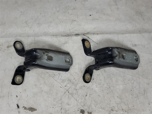 Used OEM 2014-2026 SIERRA SILVERADO FRONT DOOR HINGES UPPER LOWER, actual item photo 1
