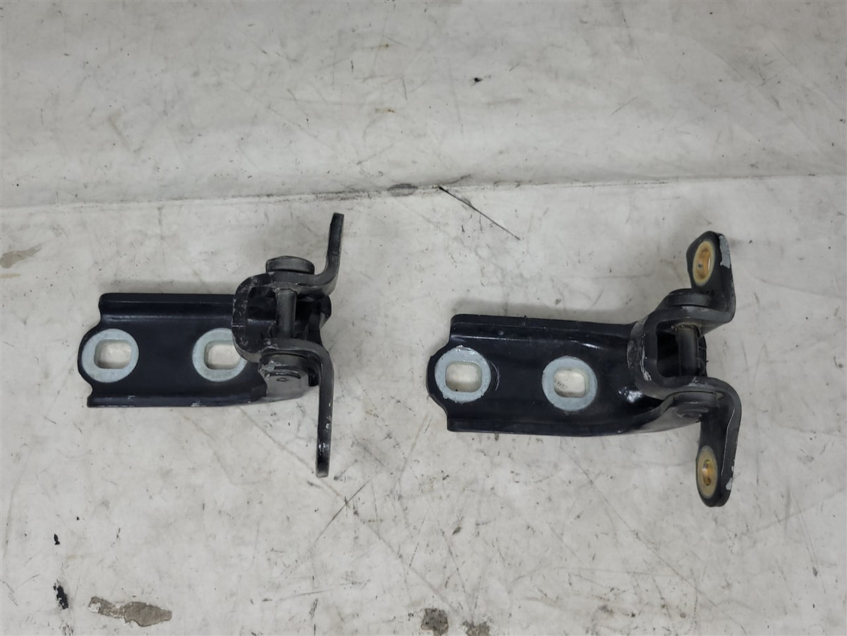 Used OEM 2014-2026 SIERRA SILVERADO FRONT DOOR HINGES UPPER LOWER, actual item photo 6