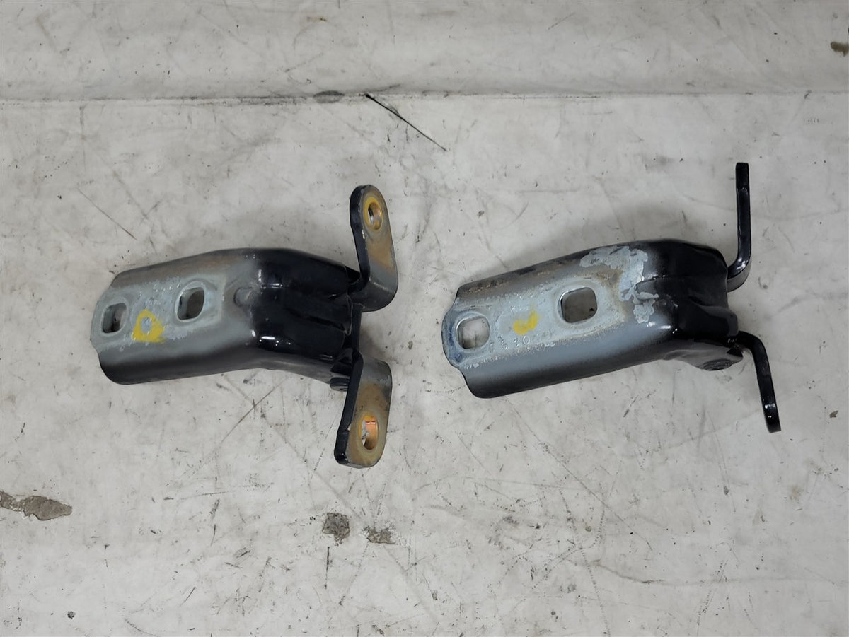 Used OEM 2014-2026 SIERRA SILVERADO FRONT DOOR HINGES UPPER & LOWER, actual item photo 6