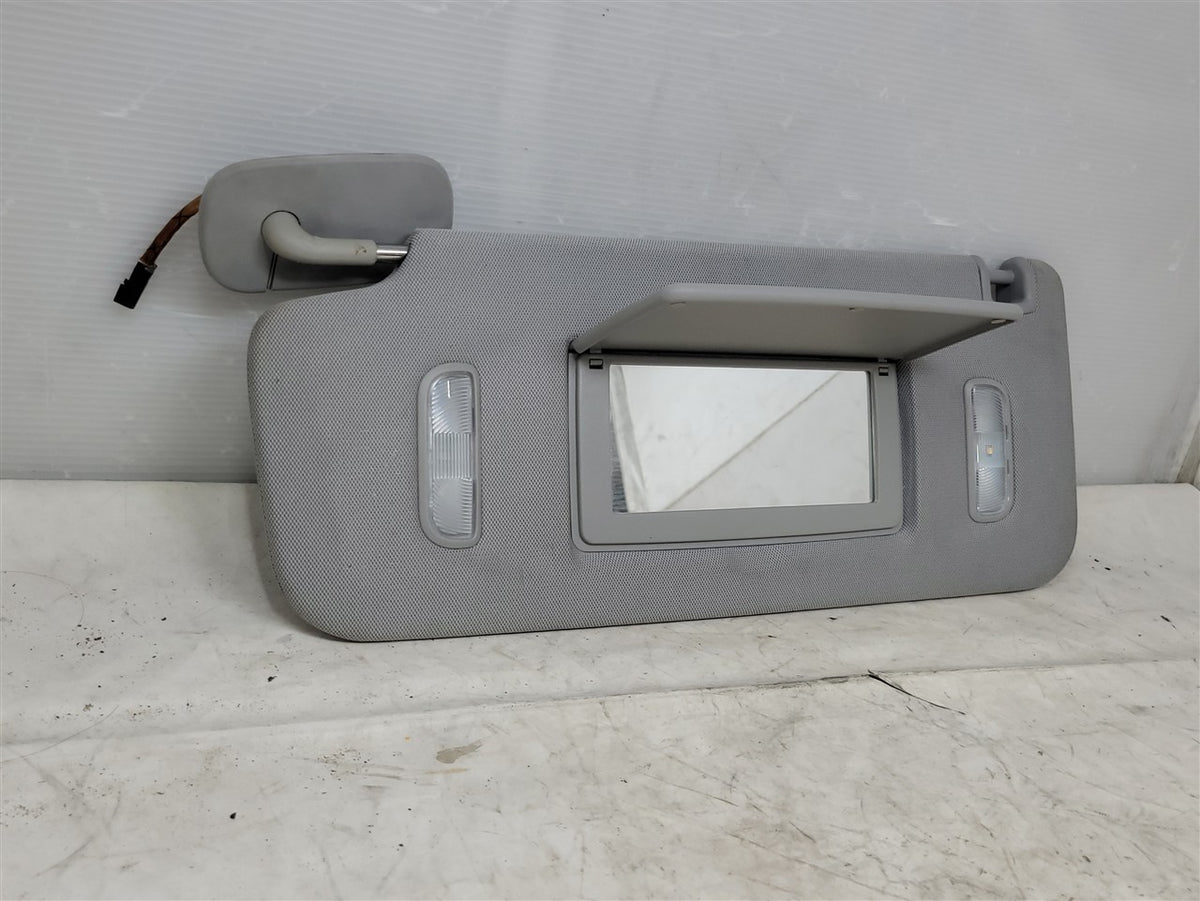 Used OEM 2014-2019 SIERRA SILVERADO SUN VISOR DRIVER LH LIGHTED ASH, actual item photo 3
