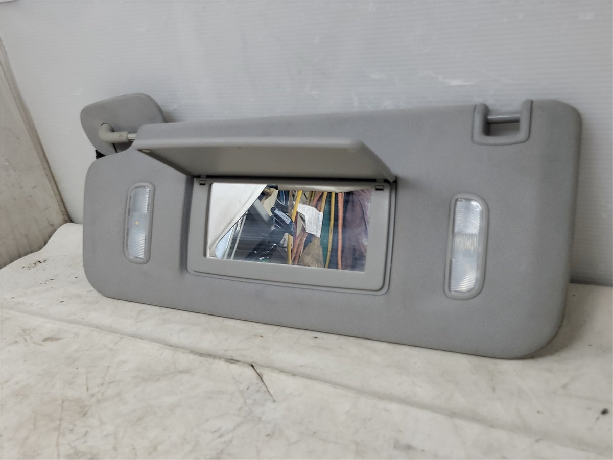 Used OEM 2014-2019 SIERRA SILVERADO SUN VISOR DRIVER LH LIGHTED ASH, actual item photo 4