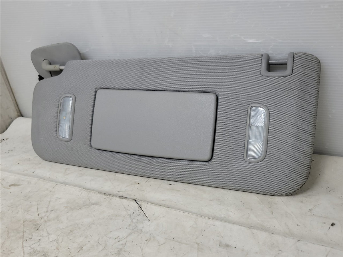 Used OEM 2014-2019 SIERRA SILVERADO SUN VISOR DRIVER LH LIGHTED ASH, actual item photo 8