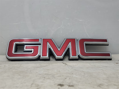 Used OEM 2014-2019 SIERRA FRONT GRILLE GMC LOGO EMBLEM RED WITH, actual item photo 5
