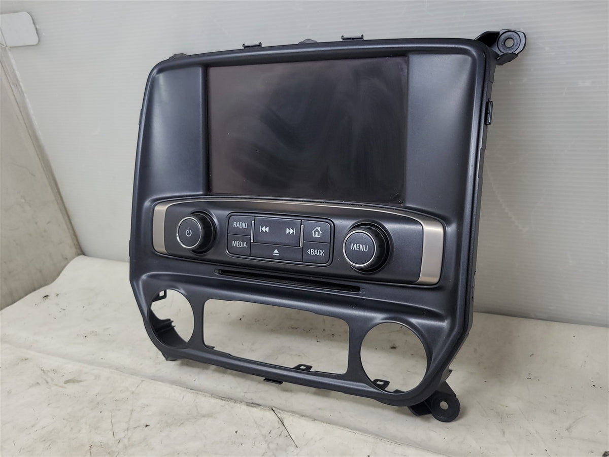 Used OEM 2015 SIERRA 1500 OEM 8 IN RADIO SCREEN & CONTROLS 84084747, actual item photo 2