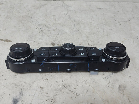 Used OEM 2015 SIERRA 1500 HEATER AC TEMPERATURE CLIMATE CONTROLS, actual item photo 1
