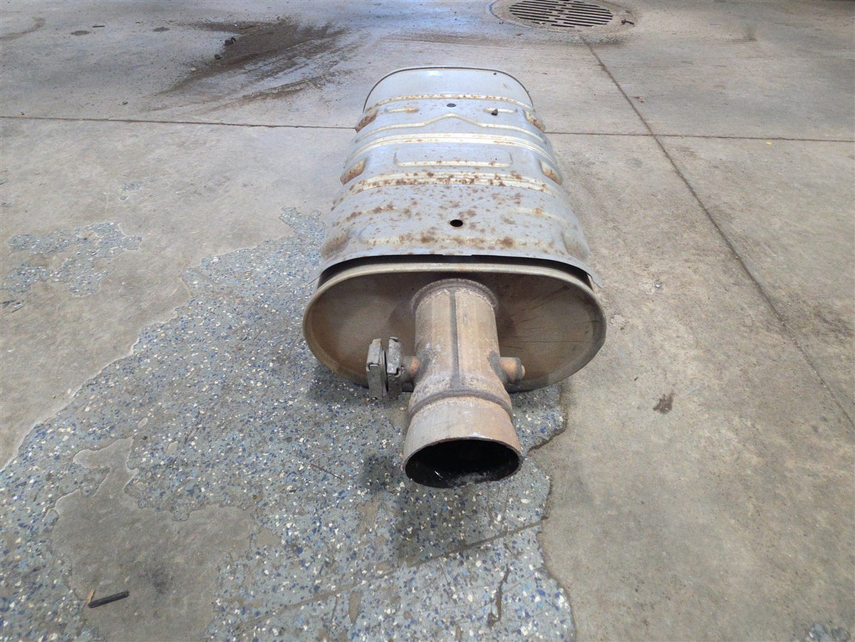 Used OEM 2014-2018 SIERRA SILVERADO 1500 6 2L EXHAUST MUFFLER & VALVE, actual item photo 3