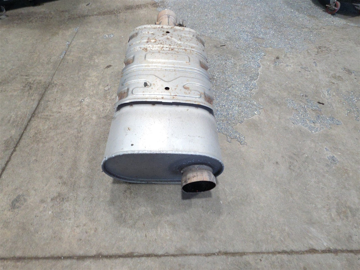 Used OEM 2014-2018 SIERRA SILVERADO 1500 6 2L EXHAUST MUFFLER & VALVE, actual item photo 5