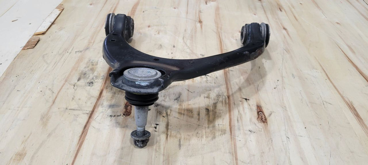 Used OEM 2016-2020 ESCALADE ESCALADE ESV SIERRA SIERRA DENALI, actual item photo 7
