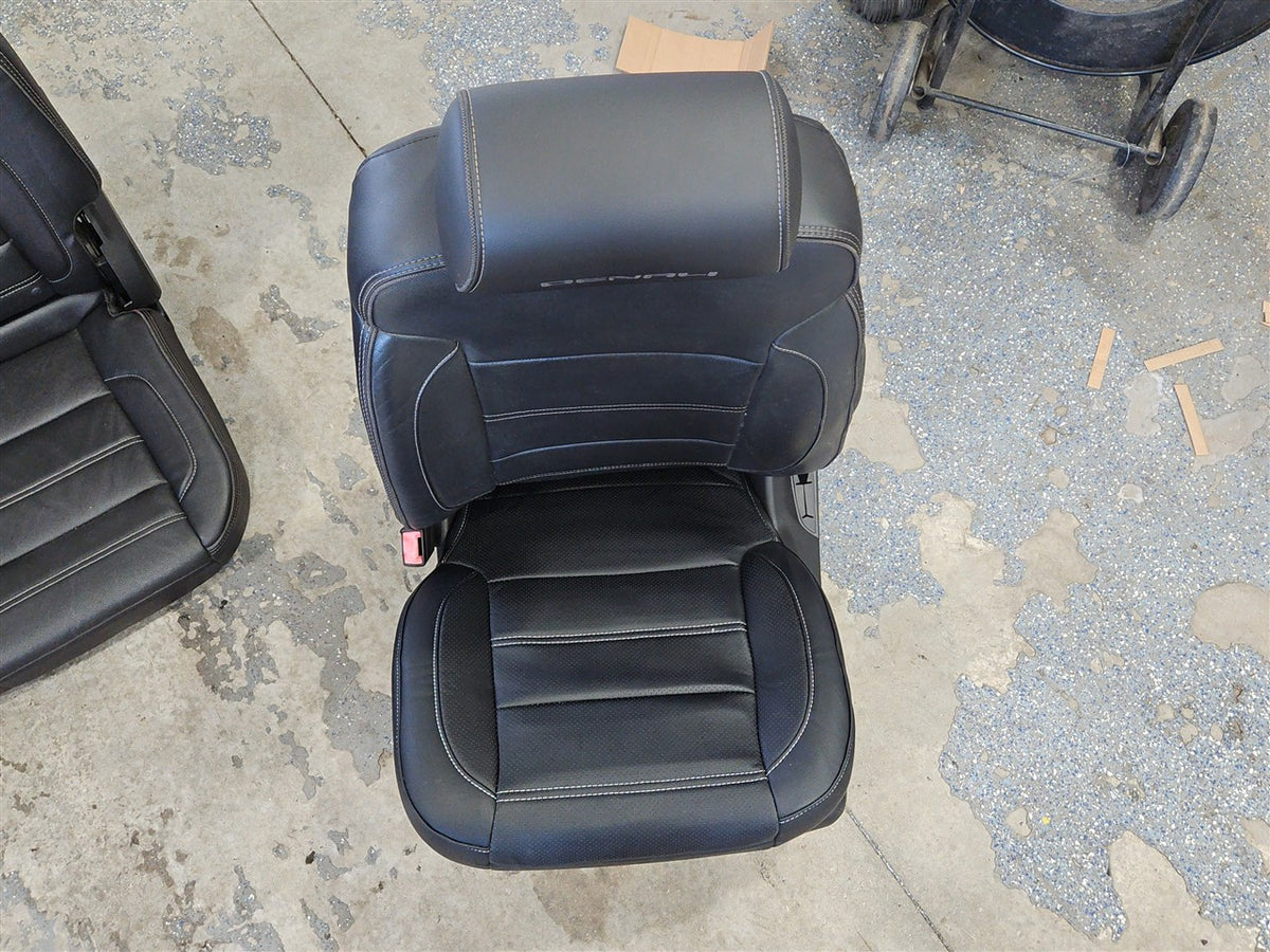 Used OEM 2015 SIERRA DENALI 1500 FRONT AND SECOND ROW BLACK LEATHER, actual item photo 11