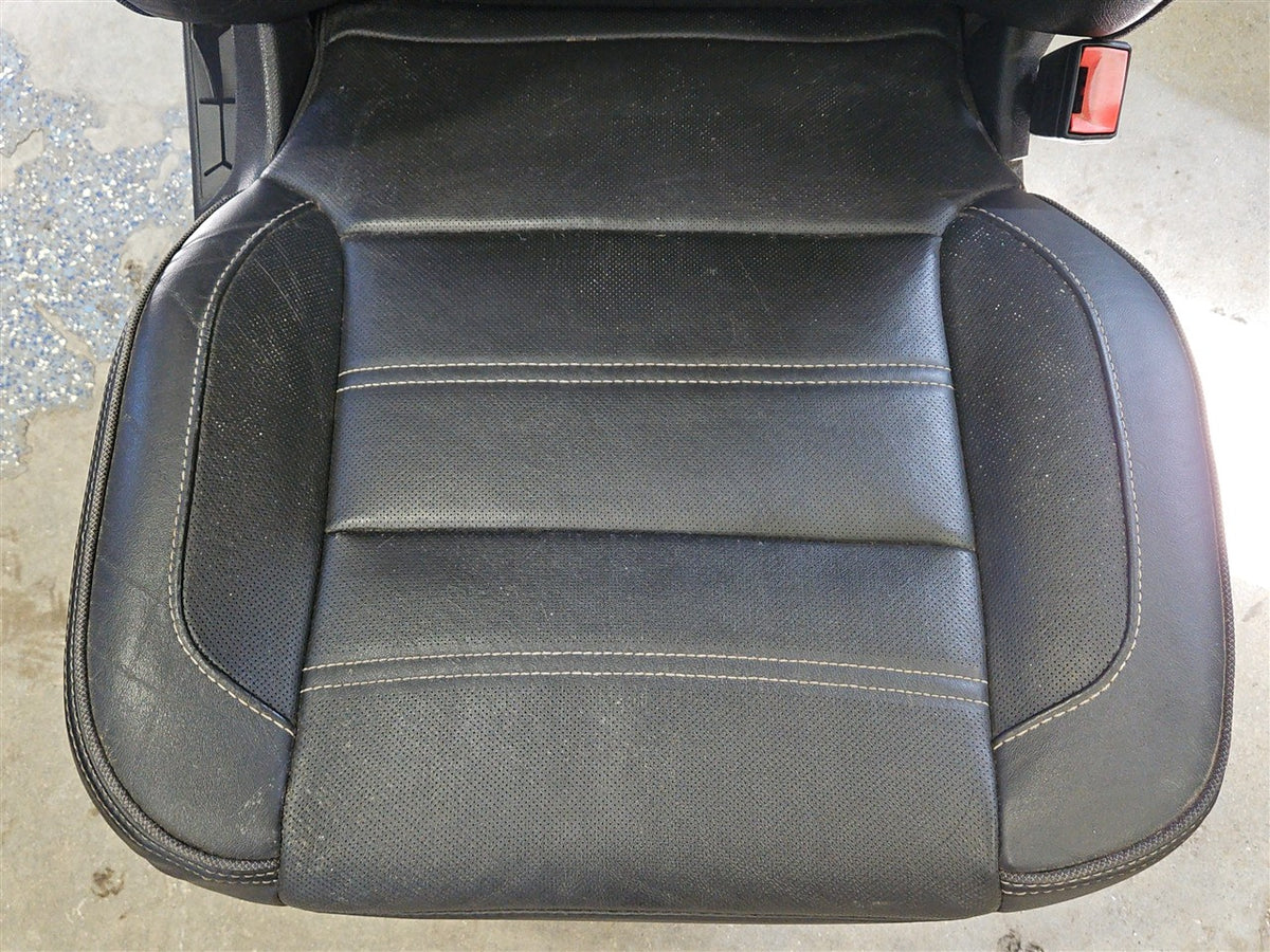Used OEM 2015 SIERRA DENALI 1500 FRONT AND SECOND ROW BLACK LEATHER, actual item photo 13