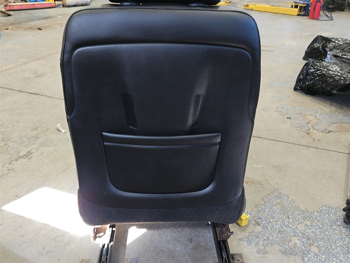 Used OEM 2015 SIERRA DENALI 1500 FRONT AND SECOND ROW BLACK LEATHER, actual item photo 16