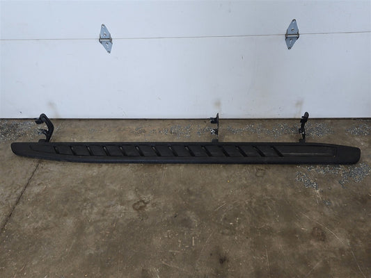 Used OEM 2019-2026 SIERRA SILVERADO HIGH CLEARANCE RUNNING BOARD, actual item photo 1