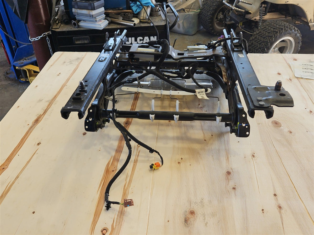 Used OEM 2016-2024 CAMARO FRONT SEAT TRACK WITH MOTORS 13529723, actual item photo 9