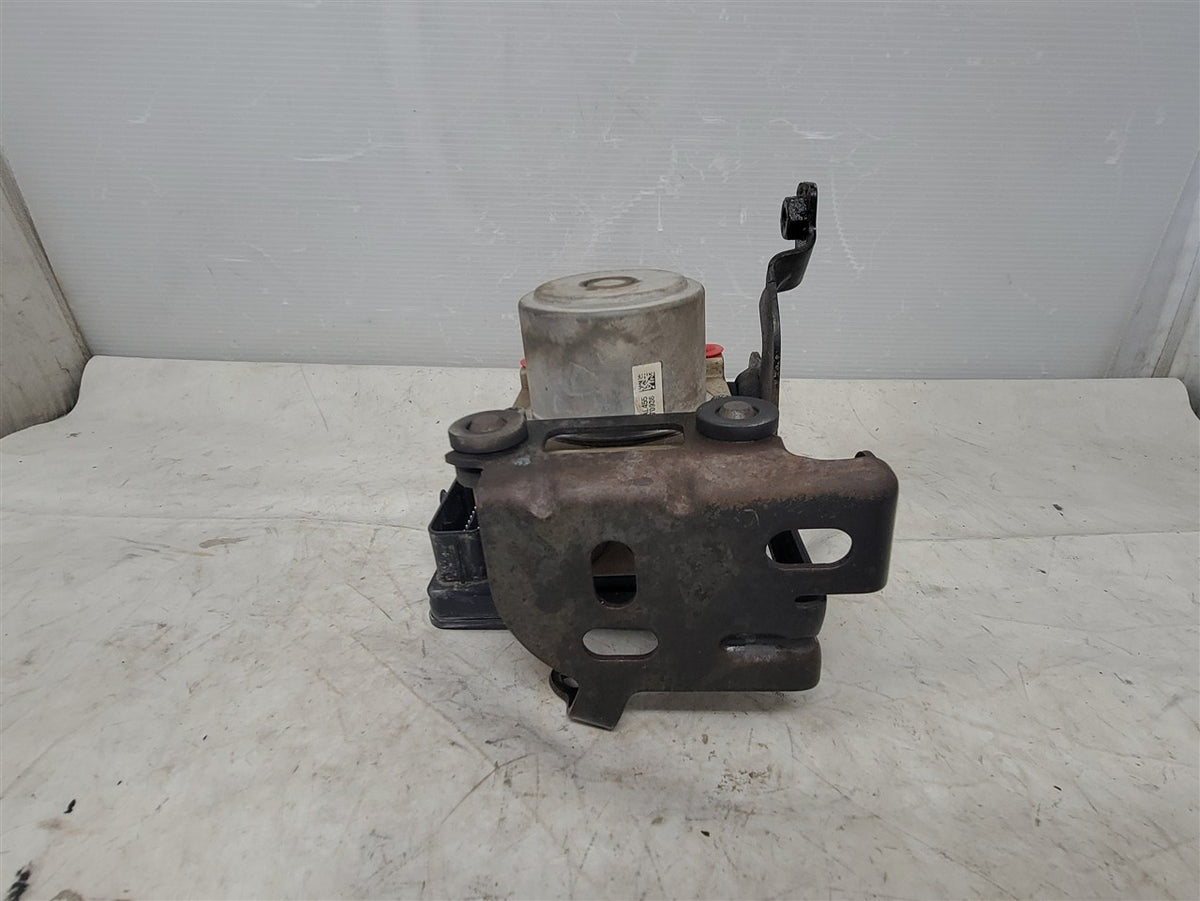 Used OEM 2014-2020 SIERRA 1500 SIERRA DENALI 1500 SILVERADO 1500 ABS, actual item photo 3