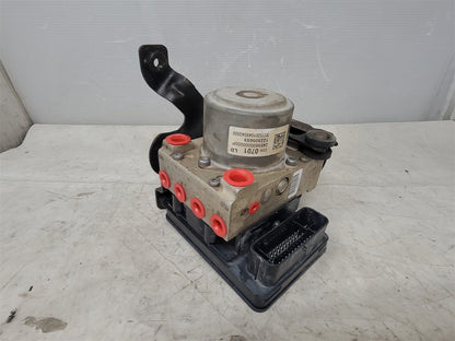 Used OEM 2014-2020 SIERRA 1500 SIERRA DENALI 1500 SILVERADO 1500 ABS, actual item photo 8