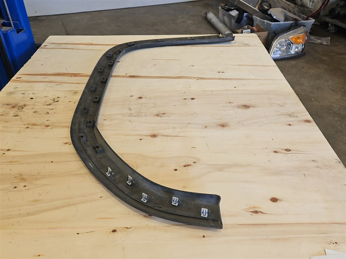 Used OEM 2022-2026 SILVERADO 1500 REAR FENDER FLARE PASSENGER RH 5FT, actual item photo 6