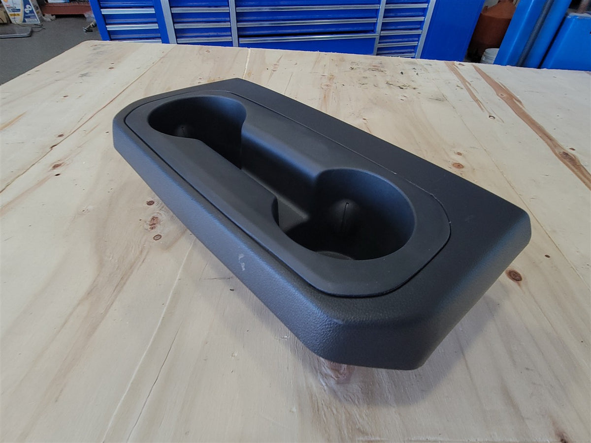 Used OEM 2019-2023 SIERRA SILVERADO CENTER CONSOLE REAR UPPER CUP HOLDERS BLACK 84505592, actual item photo 2