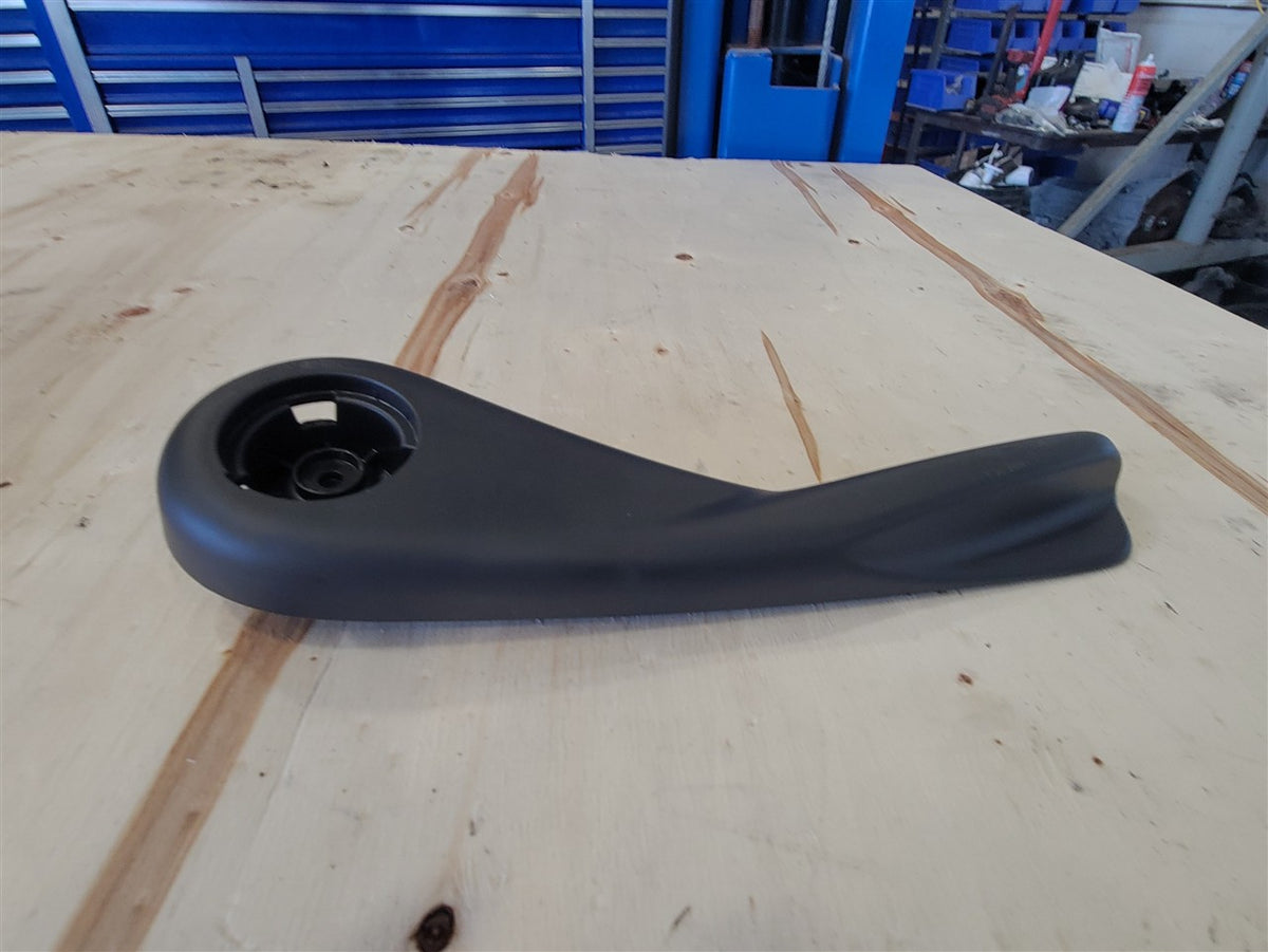 Used OEM 2020 SIERRA DENALI 1500 FRONT SEAT RECLINE HANDLE RH BLACK, actual item photo 2