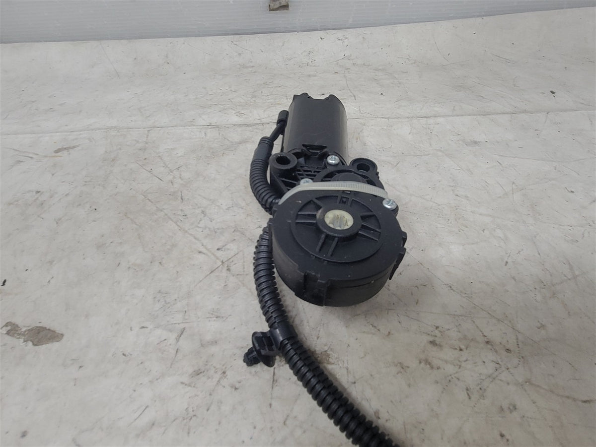 Used OEM 2010-2015 CAMARO FRONT SEAT POWER RECLINE MOTOR ACTUATOR, actual item photo 5
